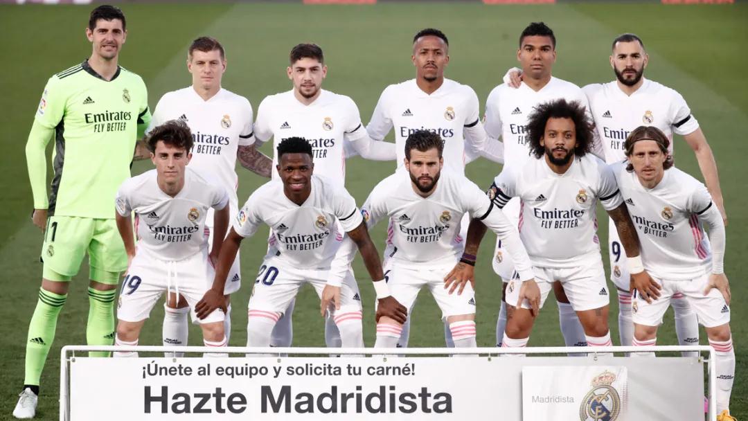ترتيب الدوري الألماني سنة 2022تفاصيل الموسم المثير